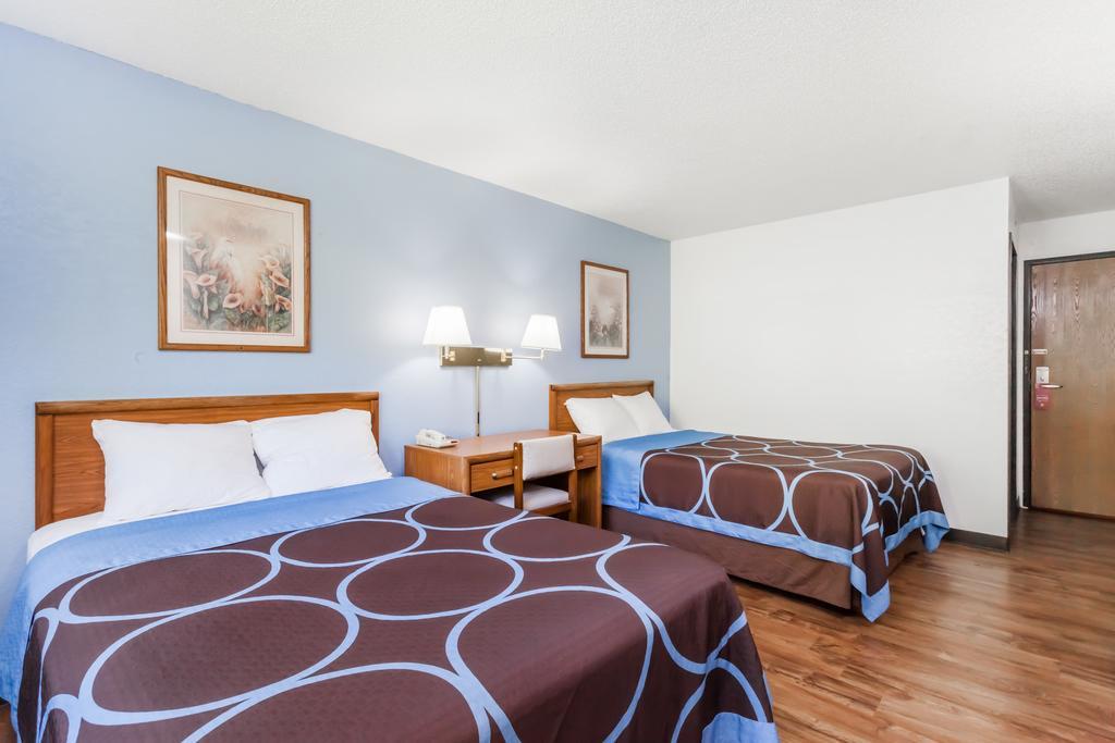 Super 8 By Wyndham Norwich Ξενοδοχείο Εξωτερικό φωτογραφία